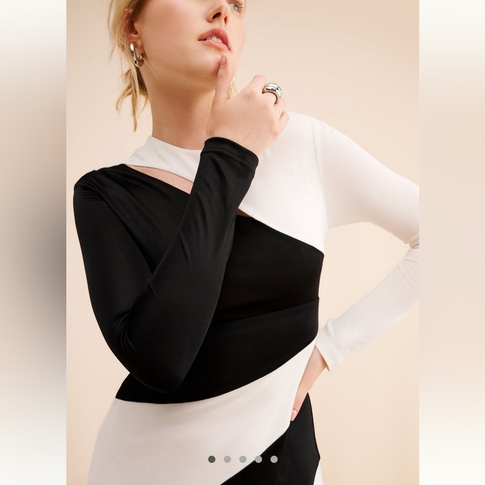 Farm Rio Cut Out Midi Dress - Picture 3 of 8